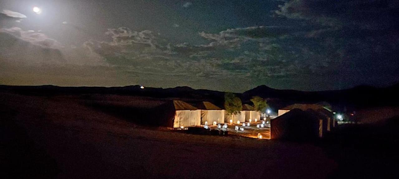 Erg Chebbi Dunes Desert Camp Hotel Merzouga Luaran gambar