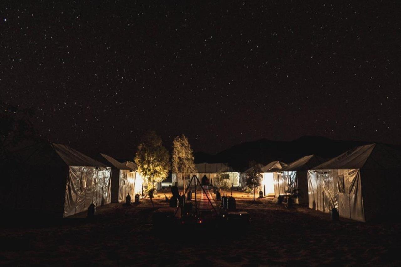 Erg Chebbi Dunes Desert Camp Hotel Merzouga Luaran gambar