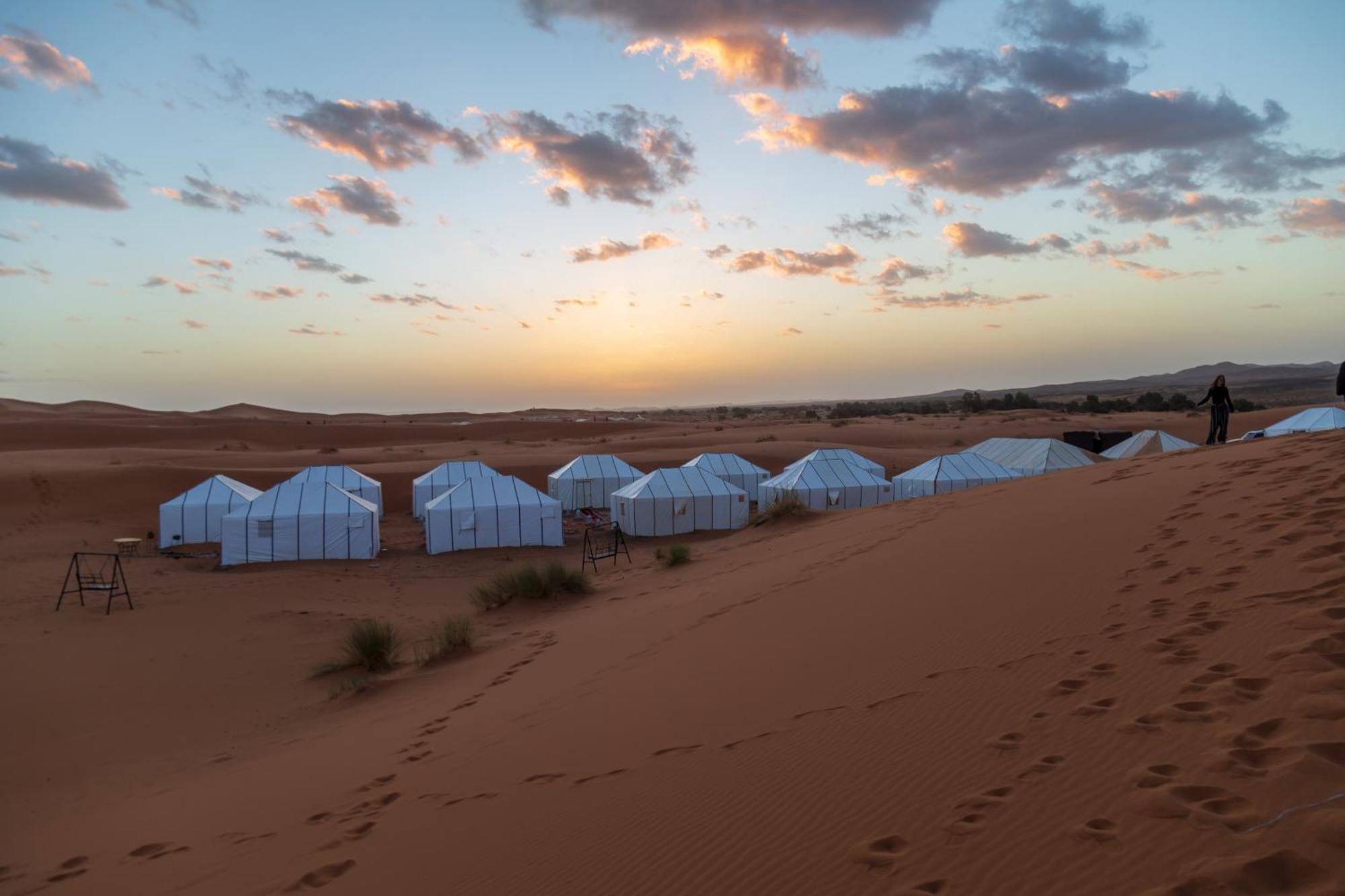Erg Chebbi Dunes Desert Camp Hotel Merzouga Luaran gambar